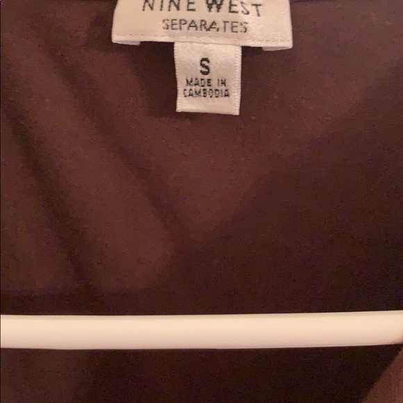 Nine West top - Picture 2 of 4